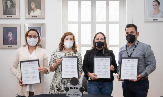 DIF Michoacán e INEA Firman Convenio de Colaboración