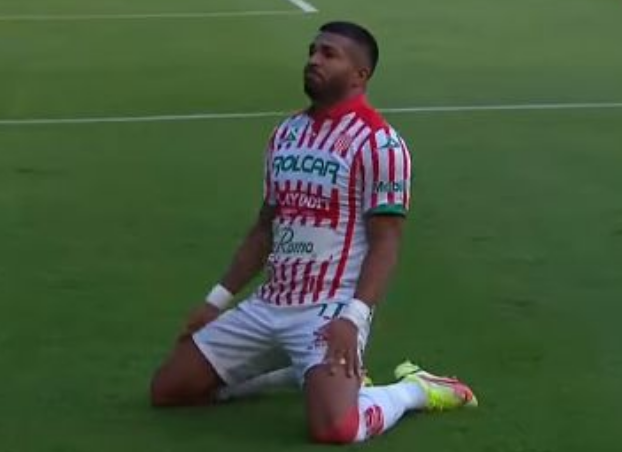 Necaxa Venció a Tigres 2-0