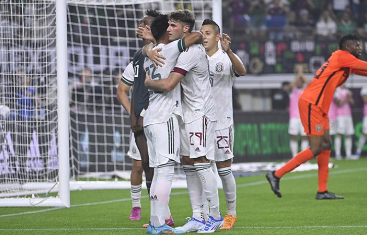 México Venció a Nigeria 2-1