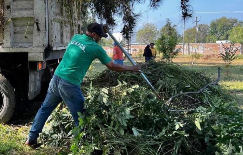 Llega Jornada de Limpieza a Fraccionamiento Arboledas de Valladolid