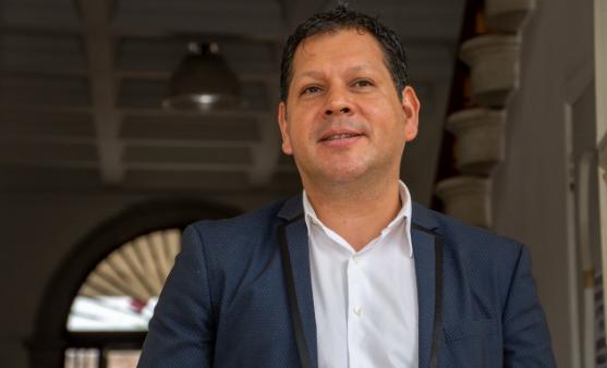 Alejandro Leal Solís, Nuevo Director del Sistema DIF