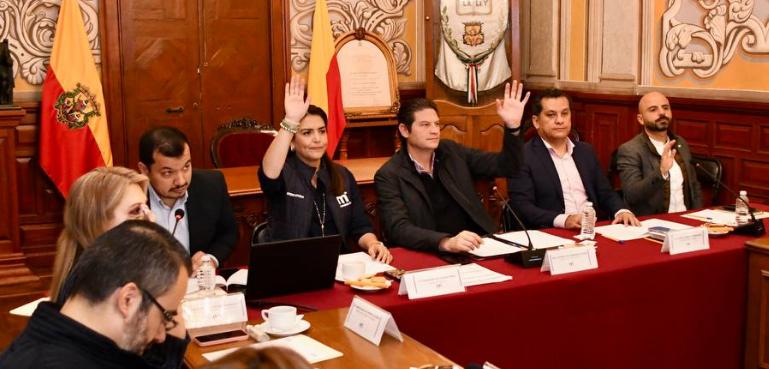 Alfonso Martínez Toma Protesta a Integrantes del Consejo Municipal de Mejora Regulatoria