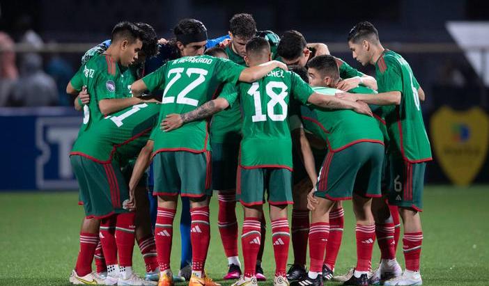 México Venció a Surinam 2-0