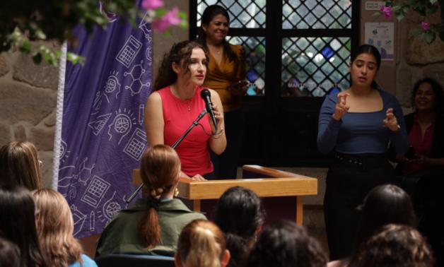 La Protección de los Derechos Humanos de las Mujeres, una Prioridad para Alfonso Martínez