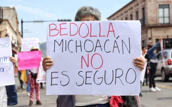 Marchan en Morelia en Demanda de Desaparecidos de Peribán