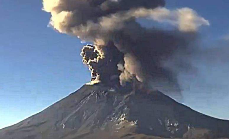 El AICM Cancela Vuelos por Ceniza del Popocatépetl