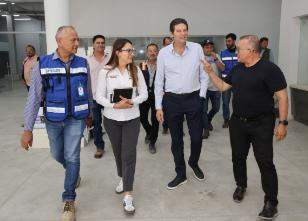 Supervisa Alfonso Martínez Construcción de Centro Administrativo de Morelia