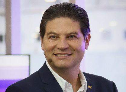 Celebra Alfonso Martínez, Nueva Ruta aérea Morelia-Monterrey