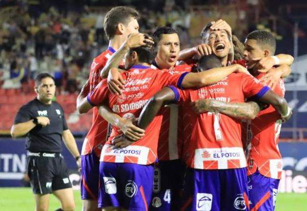 Atlético San Luis Venció 3-1 a Cruz Azul y le Quitó el Invicto