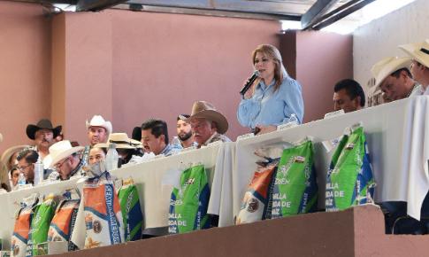 Gobierno de Alfonso Martínez, Cercano al Sector Ganadero