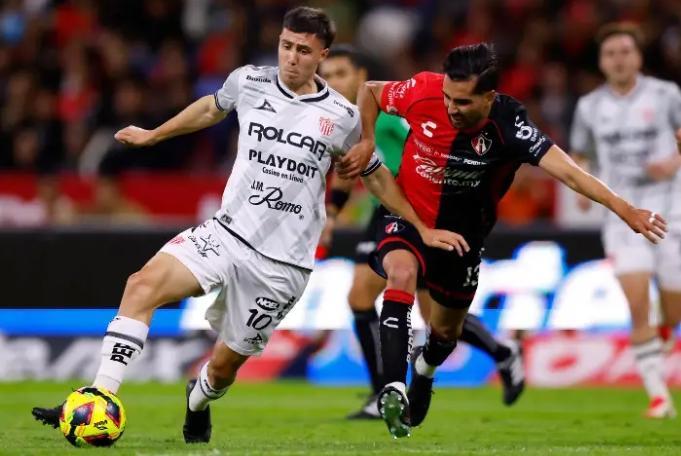 Necaxa Goleó al Atlas 4-0