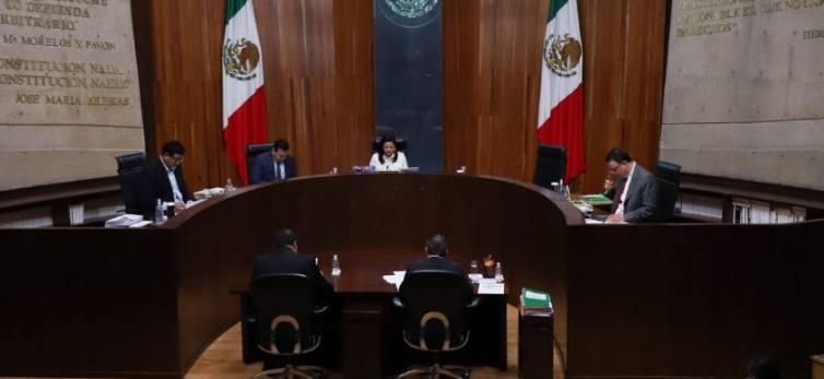Tribunal Electoral Permite a Servidores Públicos Promover Elección Judicial