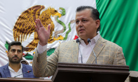 Defiende Memo Valencia el Jaripeo y Cabalgatas Ante la Prohibición en la Constitución