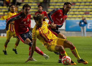 Atlético Morelia Venció a Irapuato 2-0 y Recupera el Liderato en la Liga de Expansión