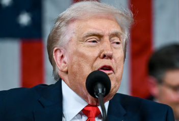 “No me Aburriré de Esta Ofensiva” Contra Irán: Trump