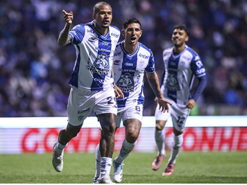 Pachuca Gana a Cruz Azul 2-1