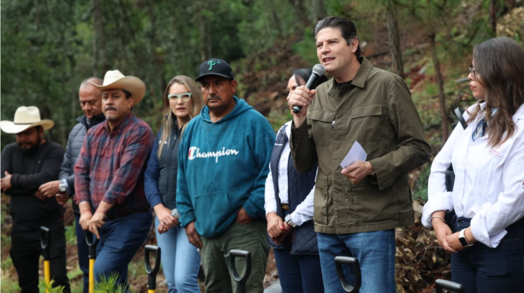 Encabeza Alfonso Martínez Jornada de Reforestación en Morelia