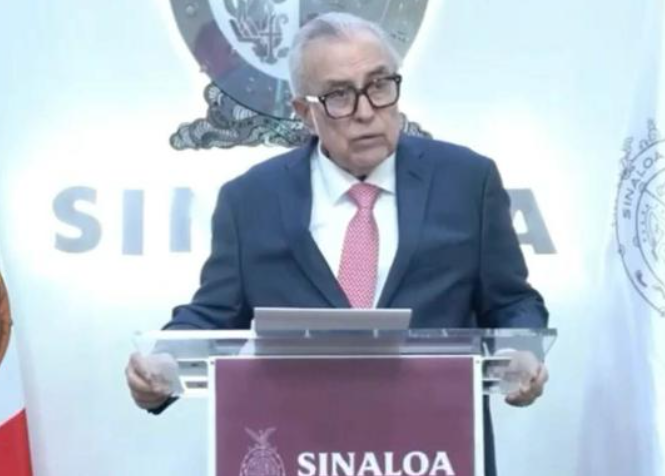 Vuelve a Pedir Licencia Rubén Rocha Moya