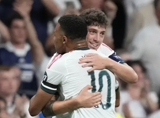 El Madrid Vence al Inter en Champions League 2-1