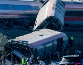 64 Muertos por Choque de dos Trenes de Alta de Velocidad en España