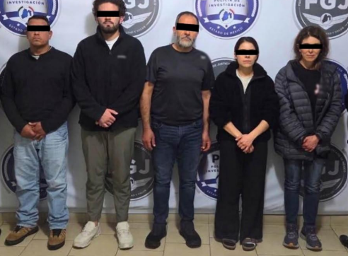 Detienen a Exsecretario de Finanzas de Michoacán y a Tres Familiares por Extorsión